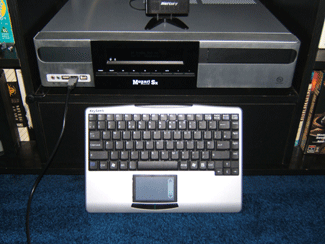 Centre and Keysonic keyboard
